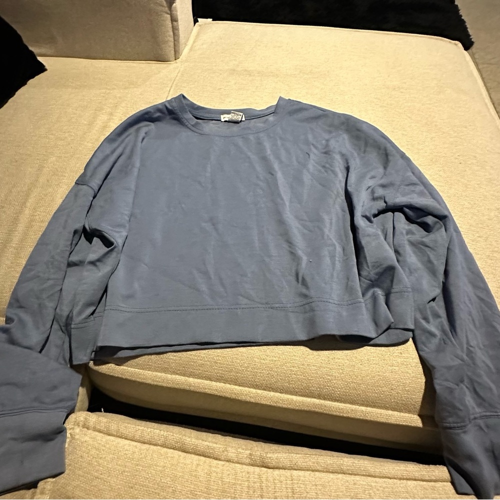 Blue Cropped Sweatshirt